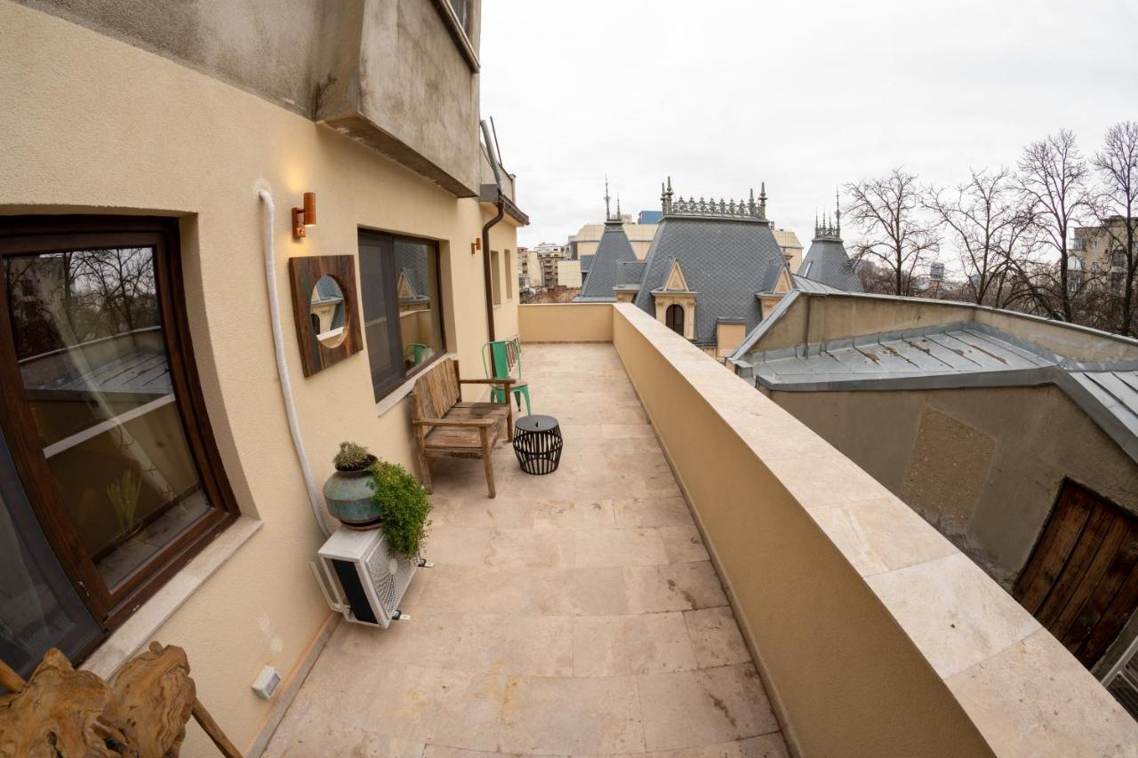 Theatre Rooftop Apartment With Patio Bucureşti Ngoại thất bức ảnh
